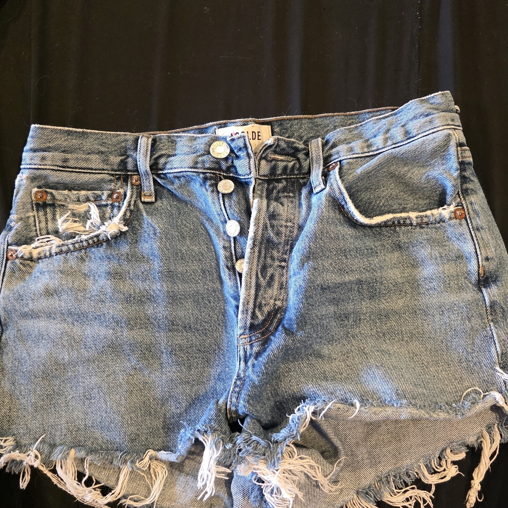AGOLDE High Rise Distressed Denim Cutoff Shorts - Light Blue